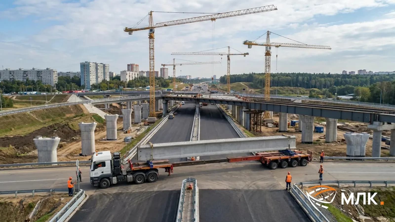Перевозка негабаритных грузов балковозом: допуски, разрешение и маршрут без сюрпризов