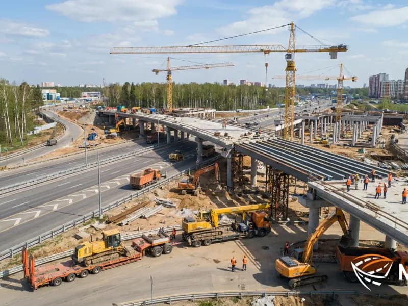 Аренда тралов для спецтехники в Москве и МО: правила и цены негабаритных перевозок
