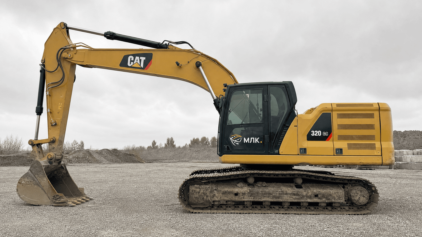Экскаватор CATERPILLAR 320