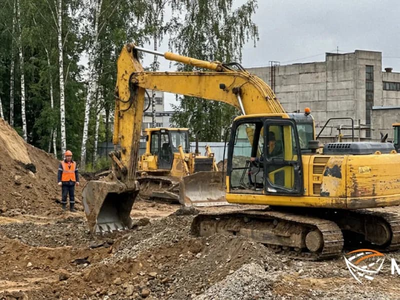 Стоимость аренды экскаватора в Москве в 2025 году: актуальные цены и факторы формирования